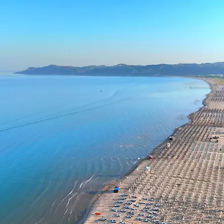 Sunny With Swimming Pool - 247 * Hamallaj