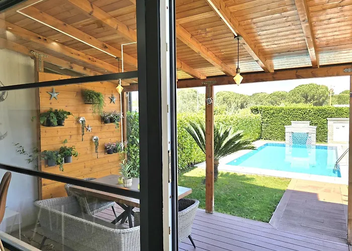 Διαμέρισμα Sunny With Swimming Pool - 247 *